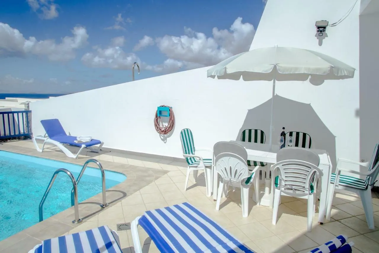 The Lookout Villa Puerto Calero 0*,