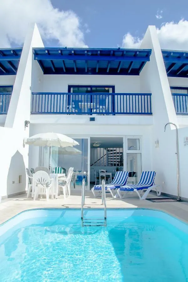 The Lookout Villa Puerto Calero 0*,  Spain